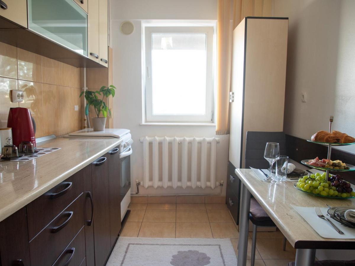 Marin Apartment Constanţa Exteriör bild